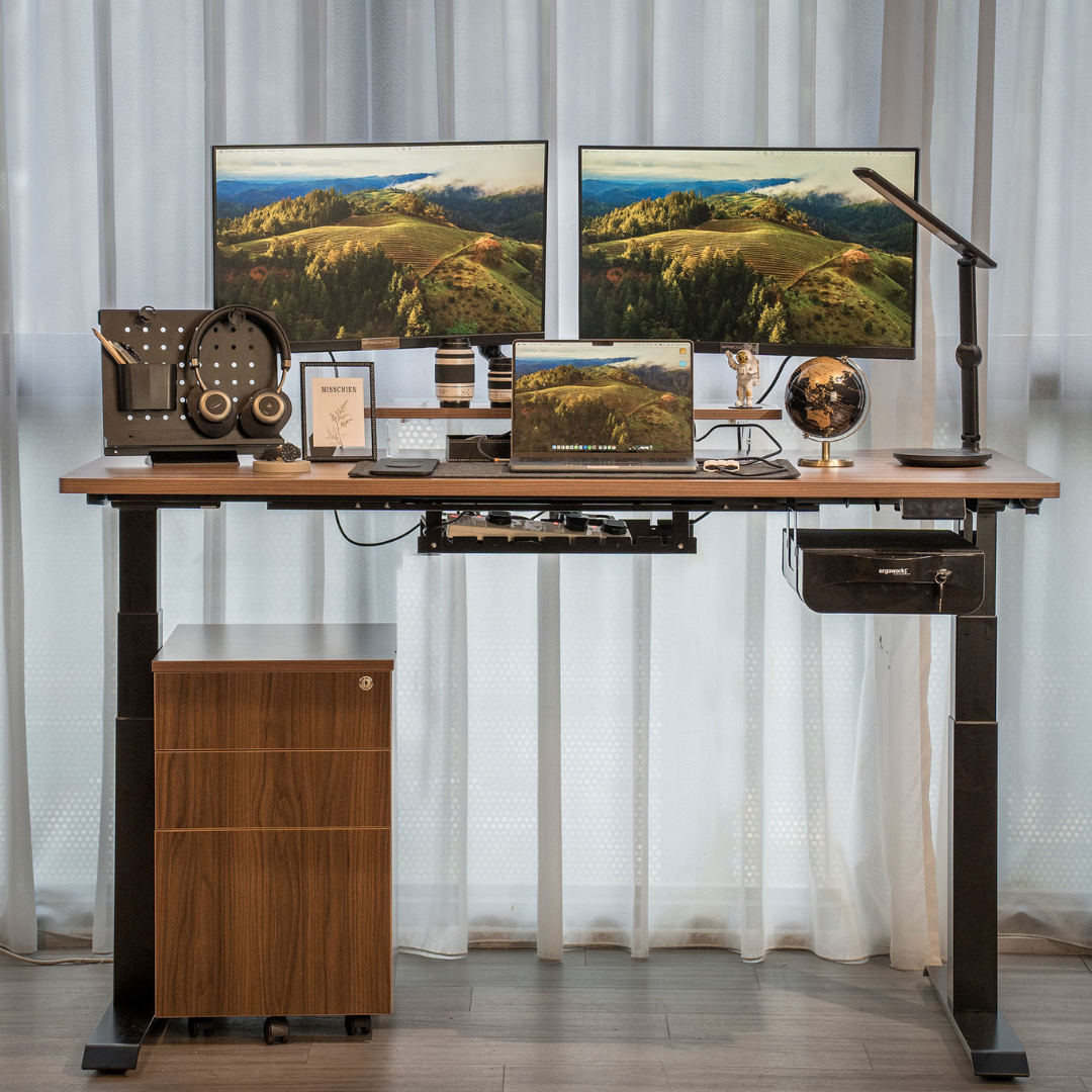 Upgrade-Your-Workstation-With-These-Key-Desk-Accessories Ergoworks