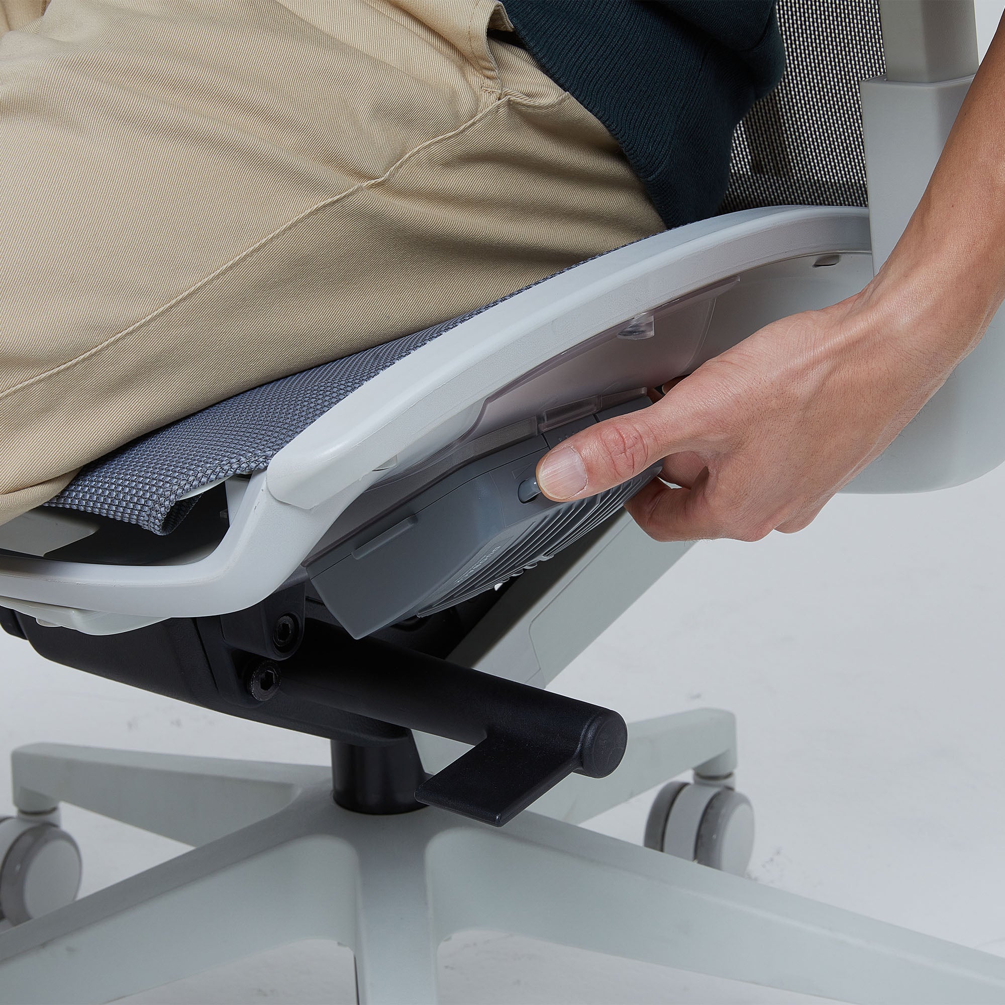 D-Type Cooling Chair Seat Fan [Add on Special Promo $59 U.P $100] - Ergoworks 